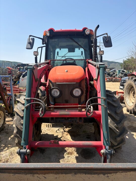 Kukje Tractor KX90 (90hp)