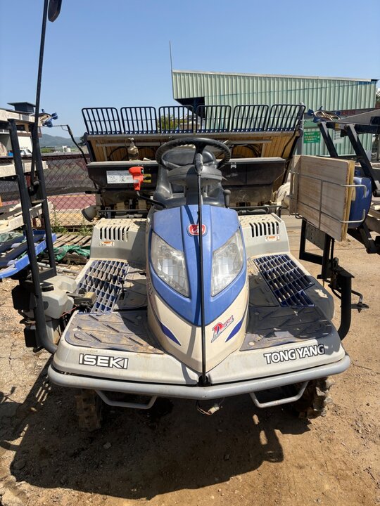 TYM Combine Harvester ISEKI (6Rows)