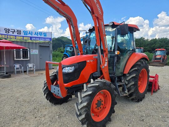 구보다 트랙터 M7060 (72마력)