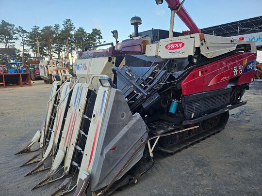 TYM 콤바인 C805G (5조식)