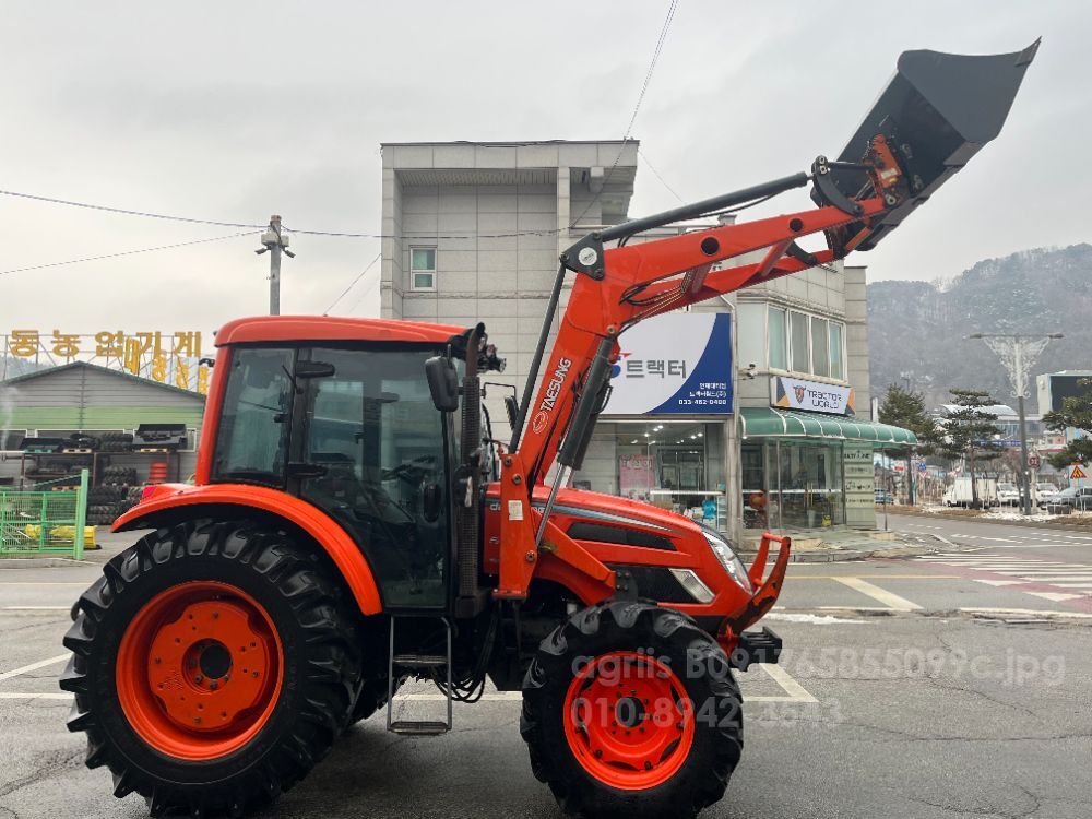 Daedong Tractor PX1100 (110hp)