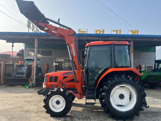 대동 트랙터 D70 (70마력)