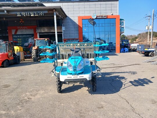 구보다 이앙기 KWP69D (6조식)