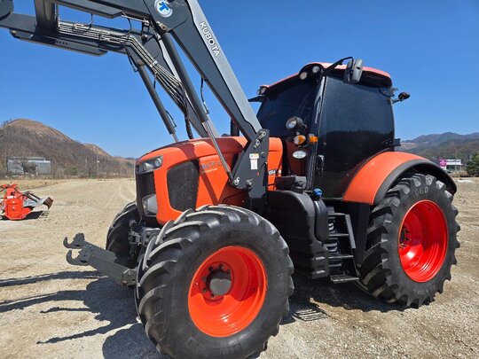 구보다 트랙터 M7-171H (175.4마력)