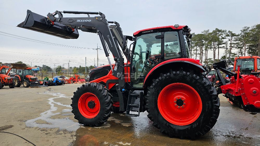 Daedong Tractor HX1400 (142hp)