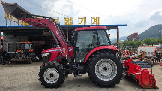 TYM 트랙터 S870 (86마력)