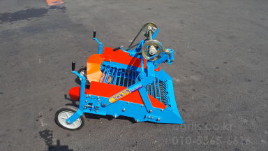 강원농기계 감자.고구마 수확기 감자.고구마 수확기