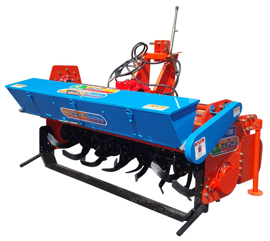 강원농기계 축분 부숙화 교반기 축분 부숙화 교반기 