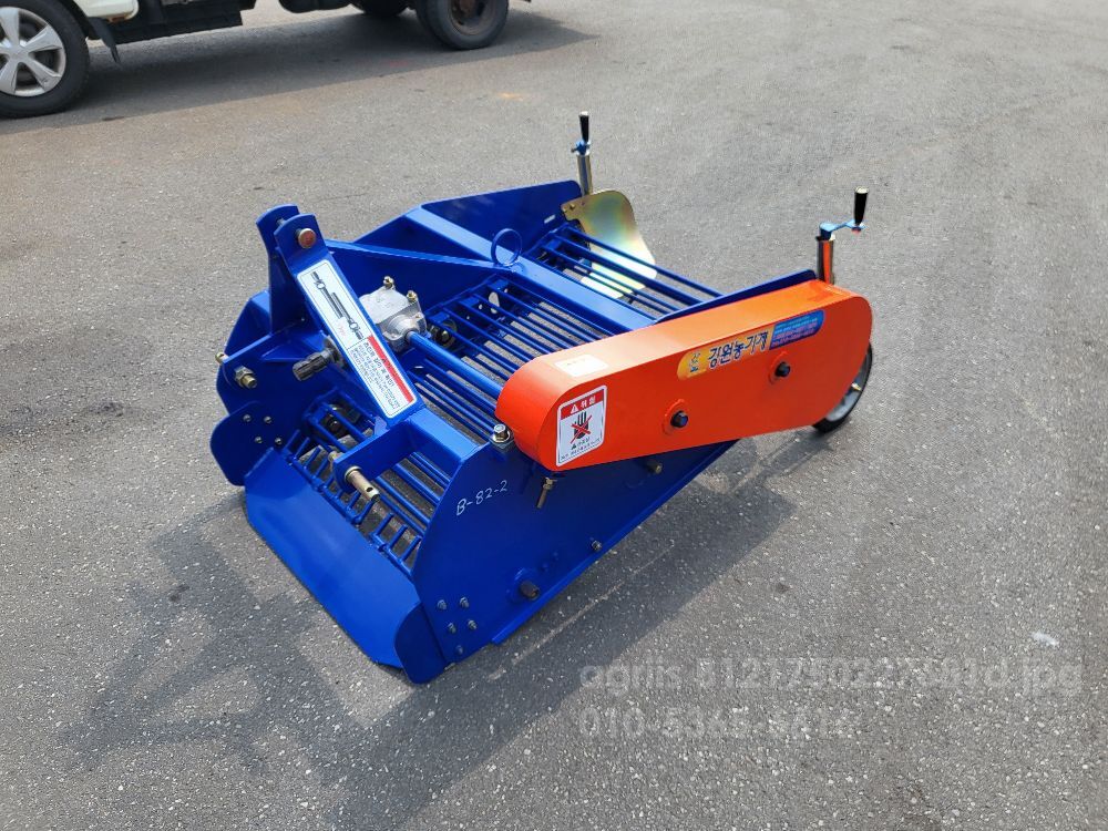 감자수확기750 감자수확기750 감자수확기750 뒤우측면