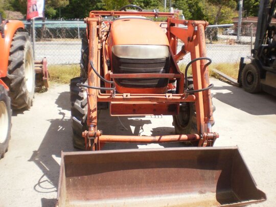 Daedong Tractor D400 (40hp)
