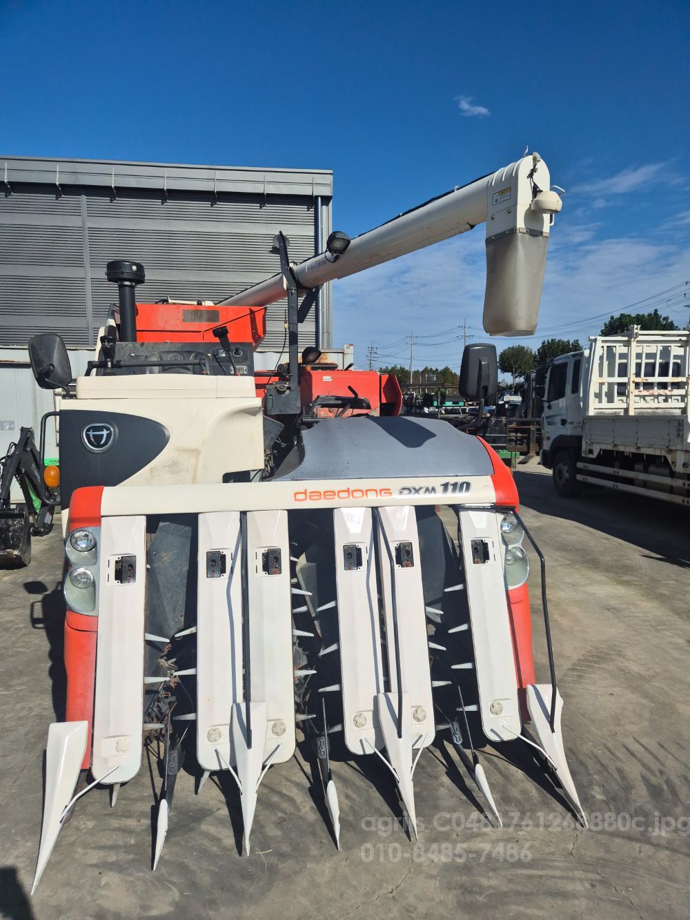 Daedong Combine Harvester DXM110G (6Rows)