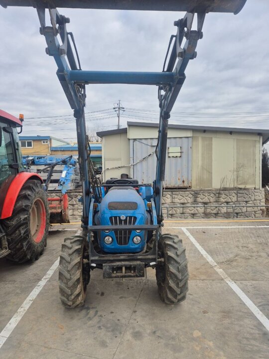 LS 트랙터 R48 (48마력)