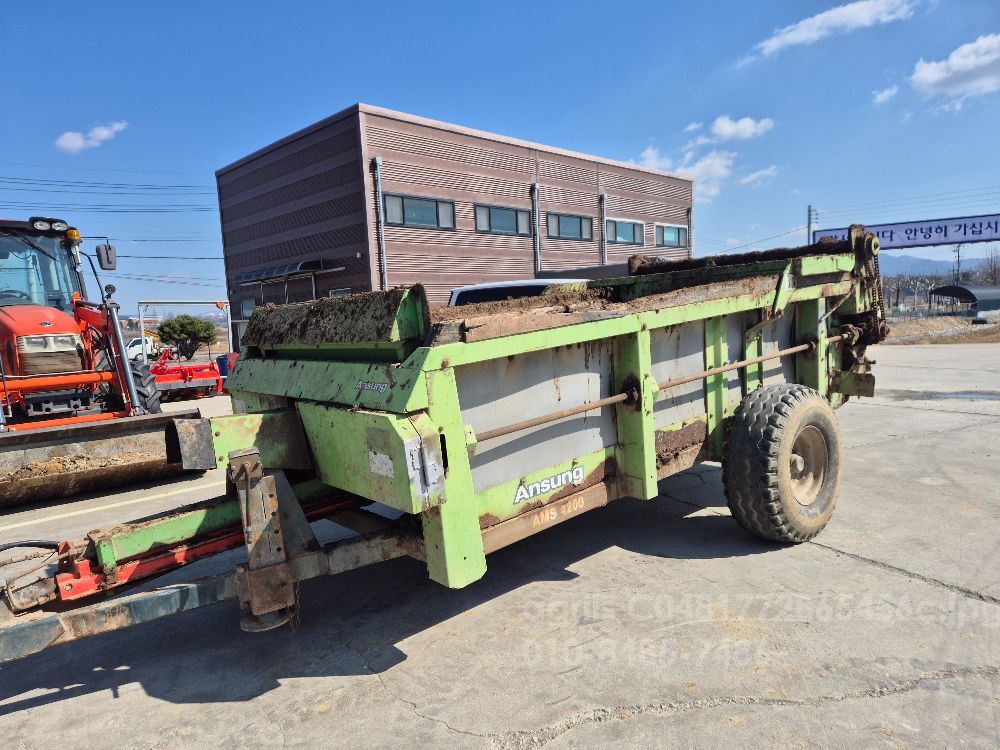  Manure Spreader 4200 