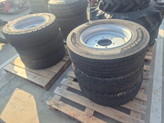 제작 퇴비살포기 안성태성용 개조타이어