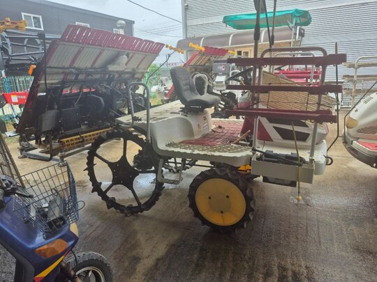 Yanmar Rice transplanter VP60 (6Rows)