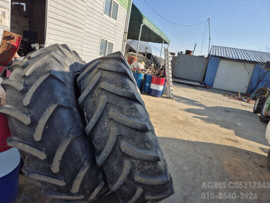 중고 타이어 중고 타이어 미쉐린 16.9-34