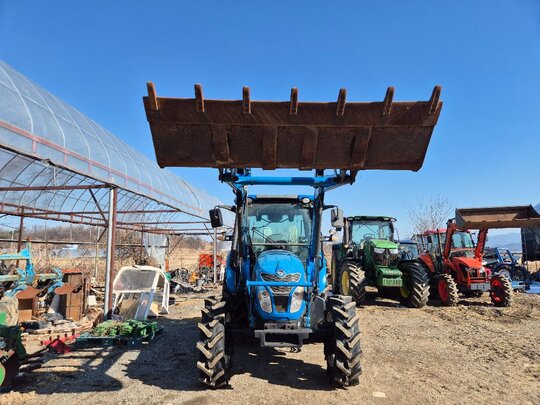 LS 트랙터 MT5.73 (73.9마력)