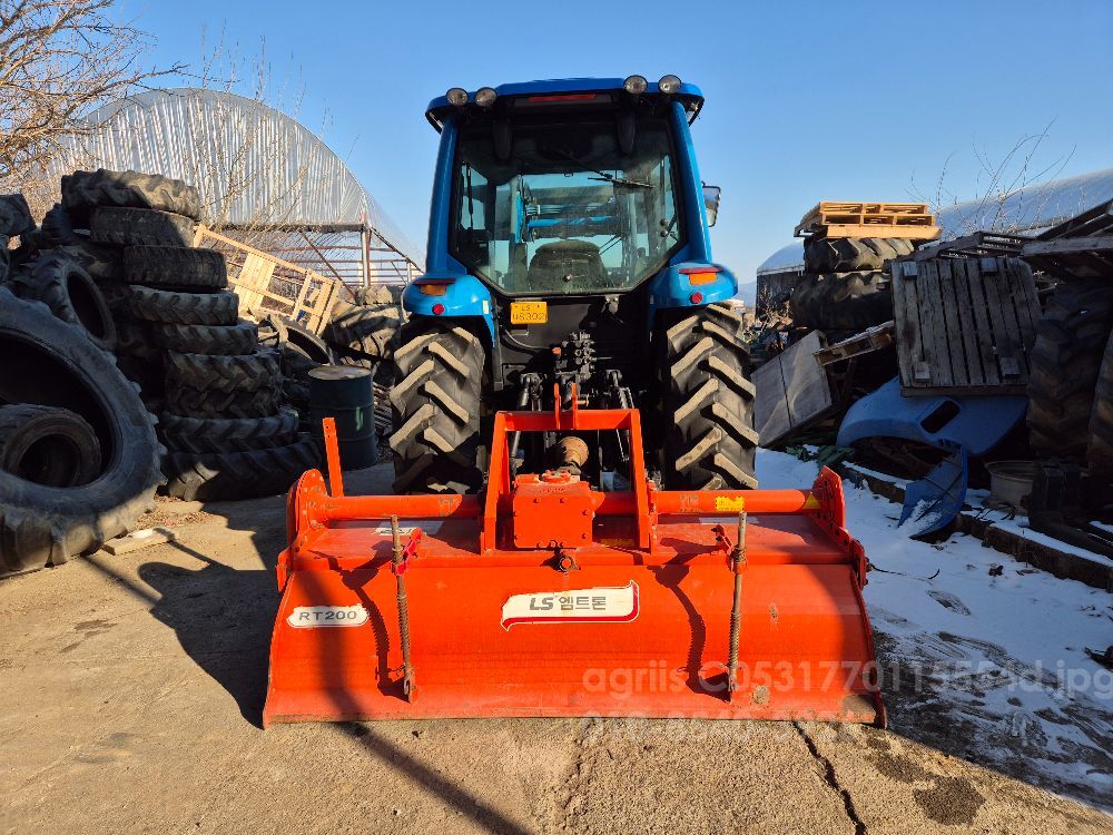 LS 트랙터 MT5.73 (73.9마력) 뒤우측면