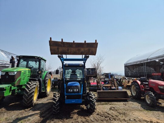 LS 트랙터 N47 (47마력) 앞좌측면