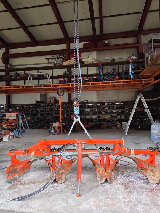 대성농기계 트랙터 부착형 배토기 트랙터 부착형 배토기