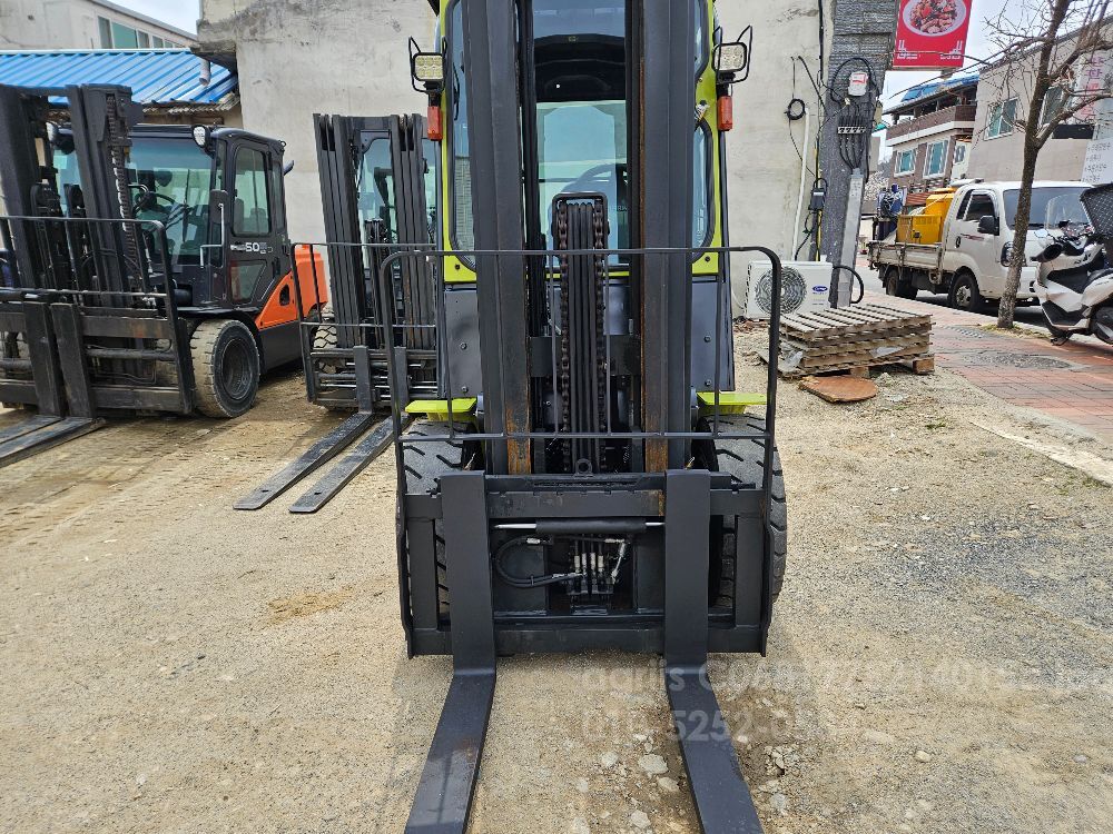 클라크 지게차 GTS30H (3.0톤)