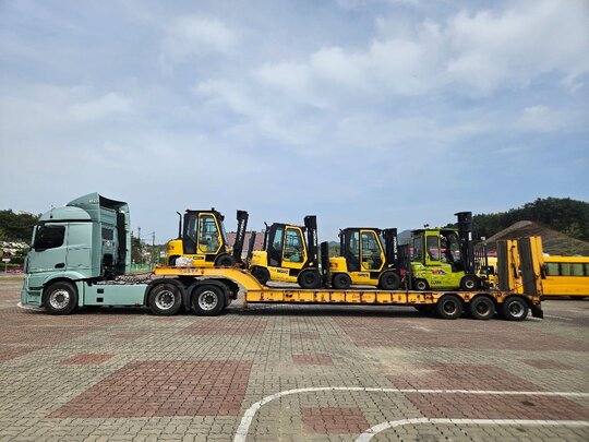 각종농기계.건설기계 전문운송합 운송 운송