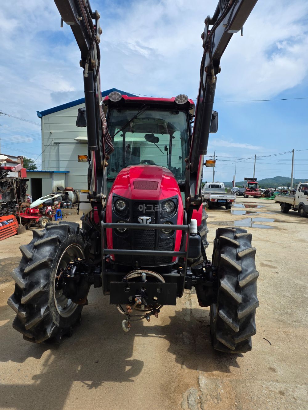 TYM Tractor TX76 (75hp)