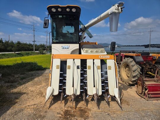 TYM Combine Harvester CX6130 (6Rows)