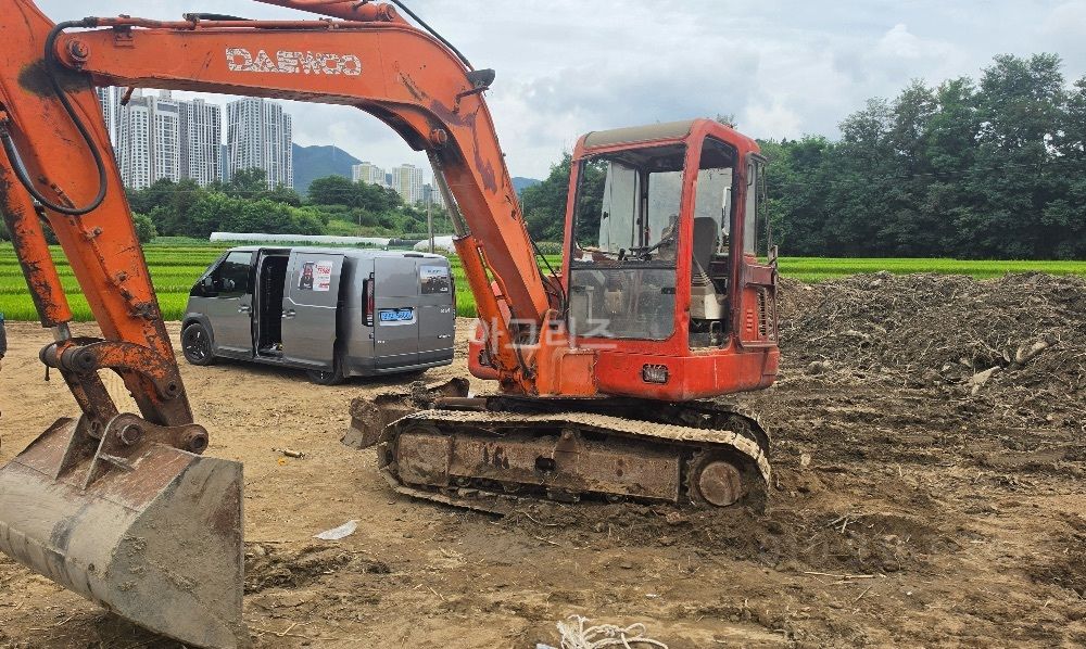  Excavator 대우02 굴착기 (5톤톤)