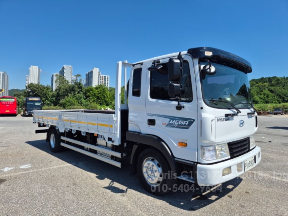 Hyundai 현대 메가4.5톤 트럭 5톤 화물차 초장축 오토 5t 
