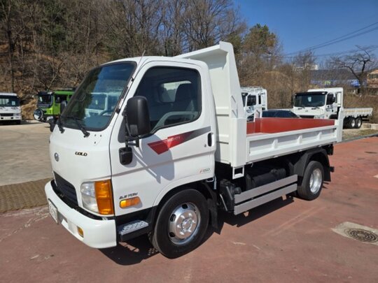 현대 마이티큐티 2.5톤 덤프 현대 2.5톤 마이티덤프 2.5t 앞좌측면