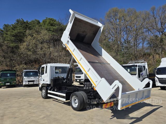 현대 메가5톤 덤프 현대 4.5톤덤프 저상 5t 뒤우측면