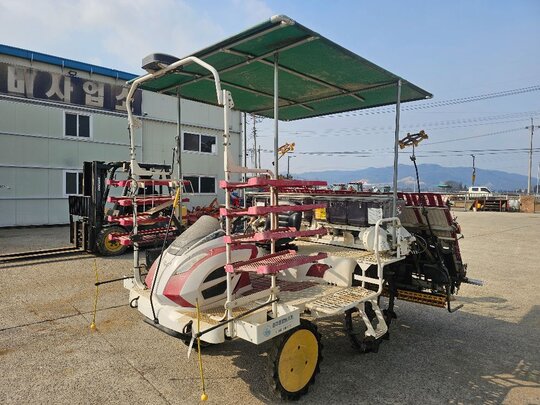 얀마 이앙기 YR8DZAG (8조식)