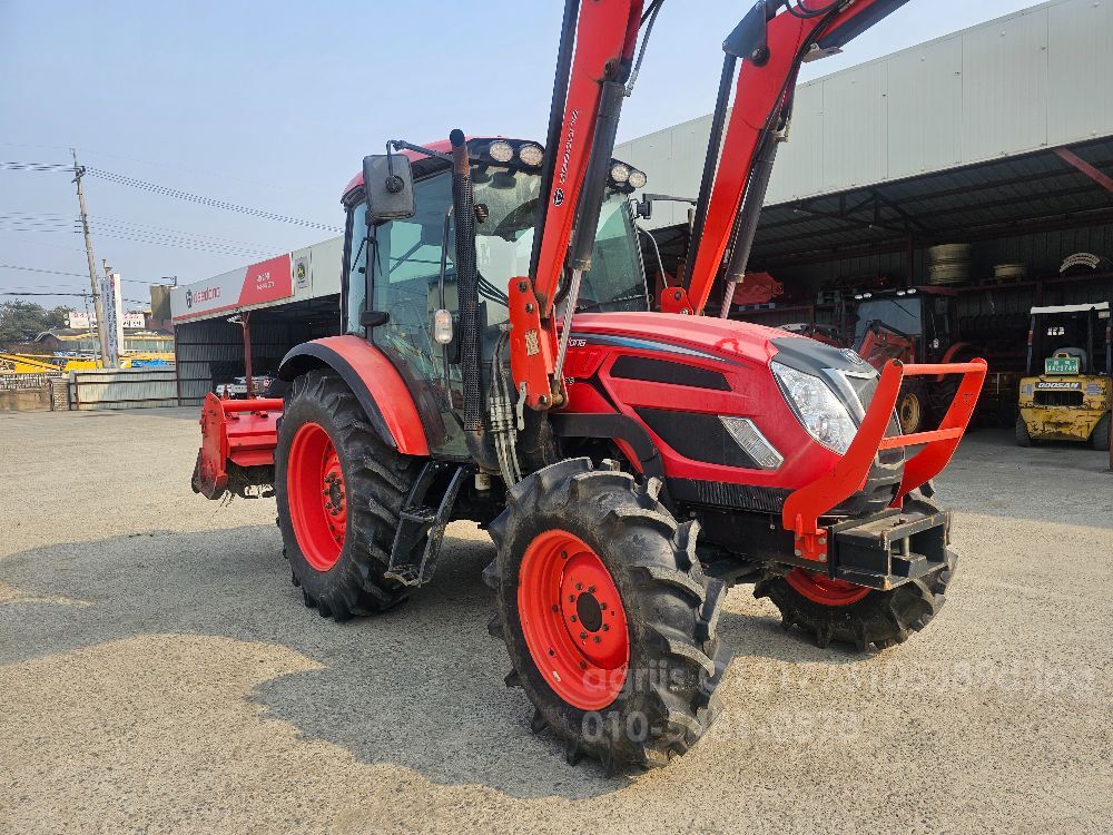 대동 트랙터 PS900 (94마력) 뒤우측면