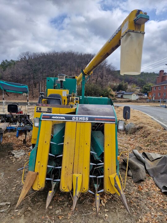 대동 콤바인 DSM55 (4조식)