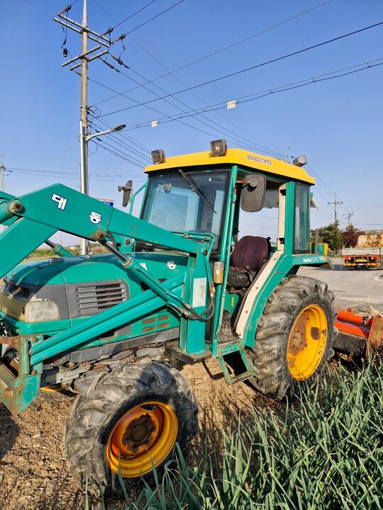 대동 트랙터 D400 (40마력)