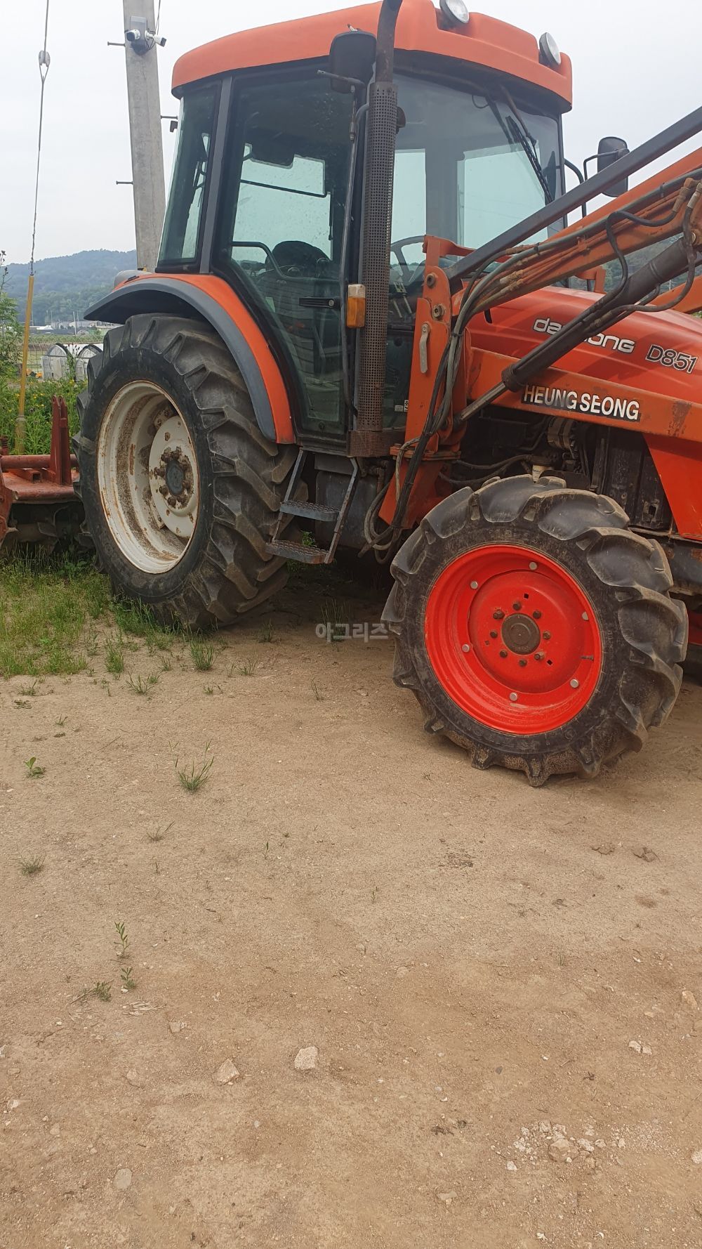 대동 트랙터 D851 (85마력)