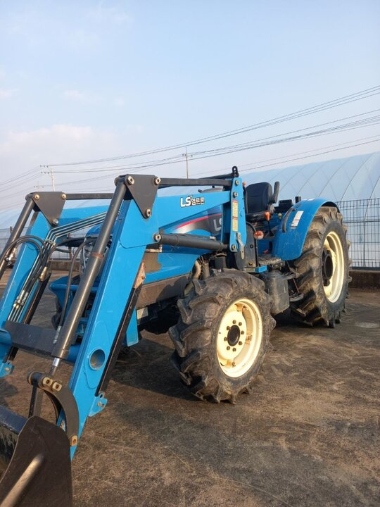 LS 트랙터 XU6158 (58.8마력)