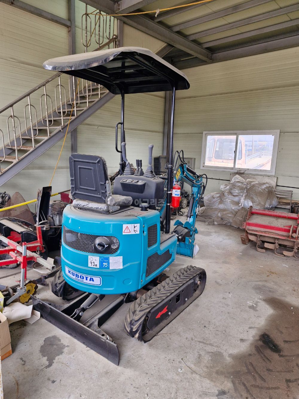 굴삭기 굴삭기 RM10-2K (1.0톤)