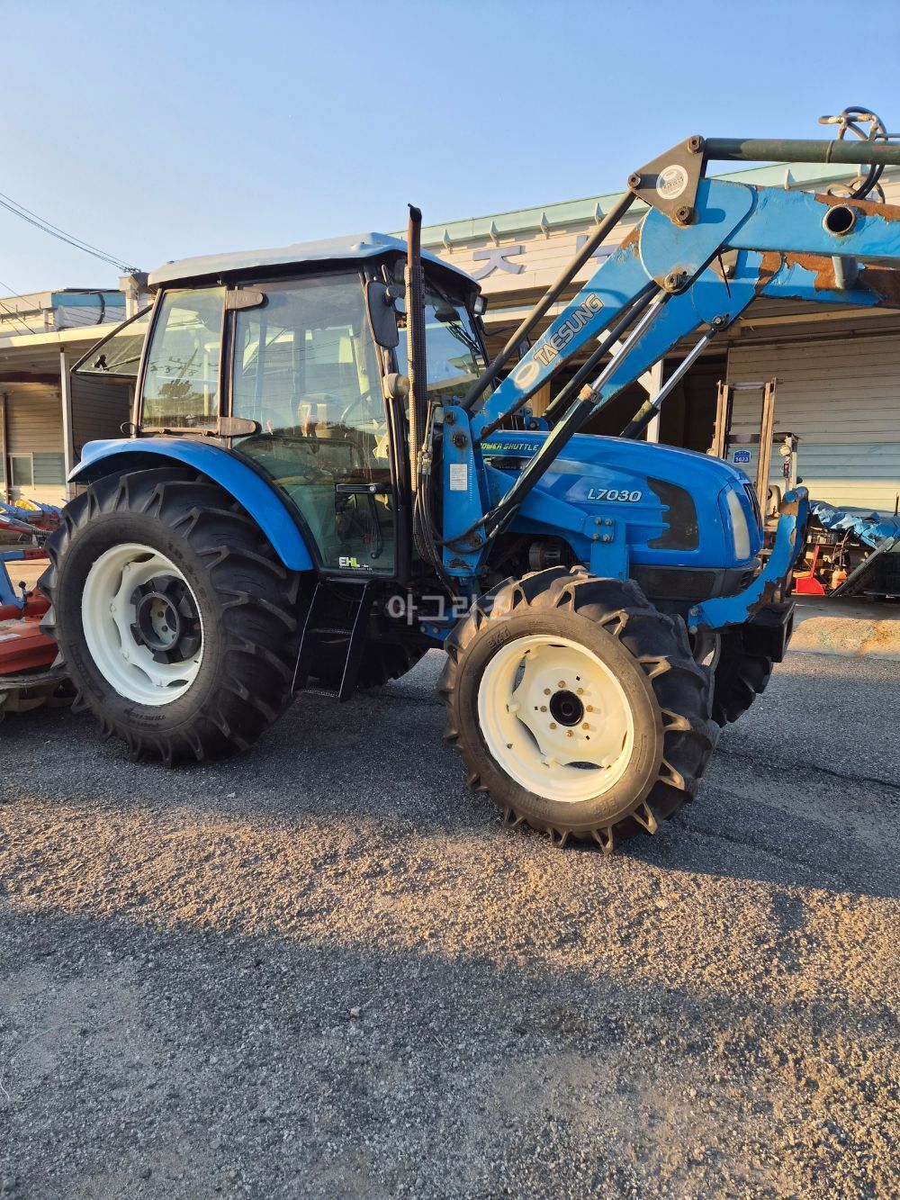 LS 트랙터 L7030 (85마력)
