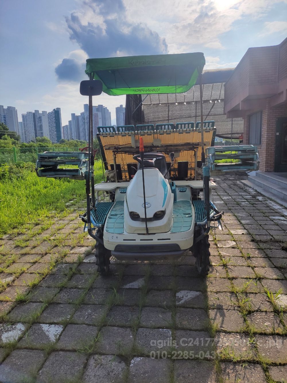 Kubota Rice transplanter KZP67FR (6Rows)