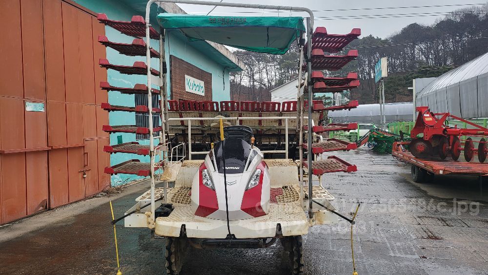 Yanmar Rice transplanter YR8DZ (8Rows)