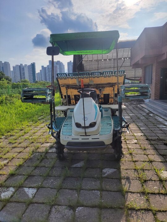 구보다 이앙기 KEP67R (6조식)