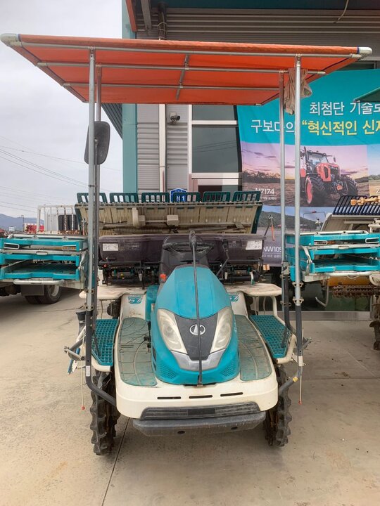 Kubota Rice transplanter KZP67FR (6Rows)