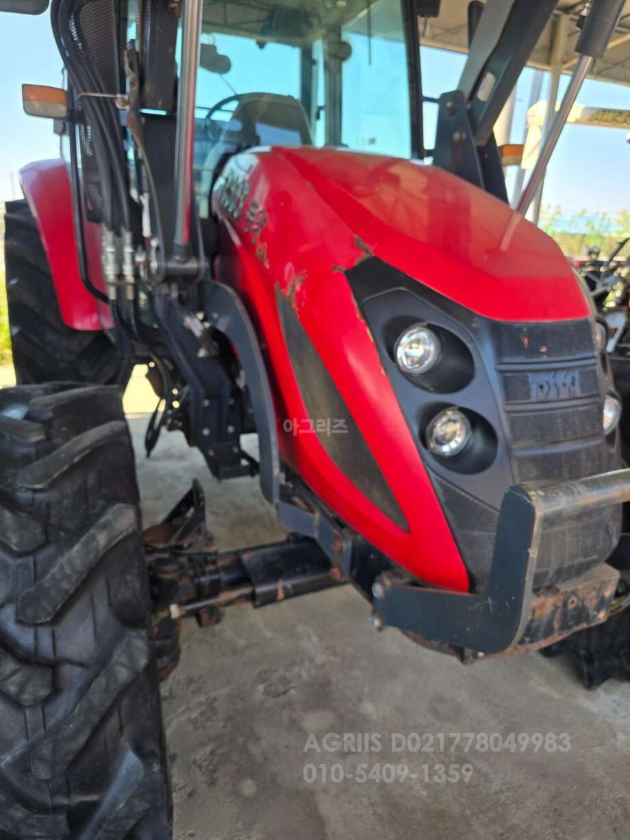TYM 트랙터 T1003 (100마력)