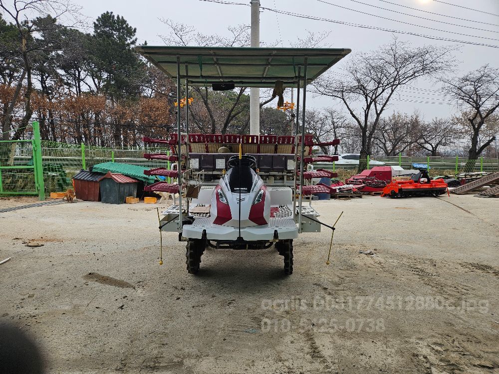 Yanmar Rice transplanter YR8DZ-F (8Rows)