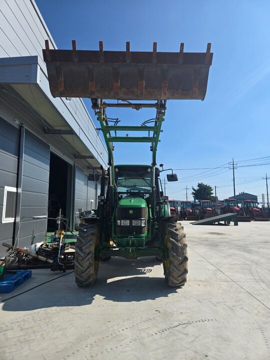 존디어 트랙터 6430 (115마력)
