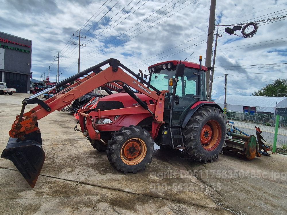 얀마 트랙터 EG83Y (83마력)