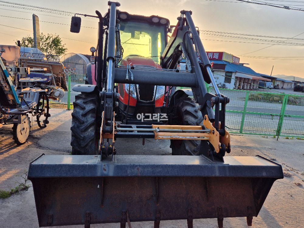 대동 트랙터 PX1300 (125마력)