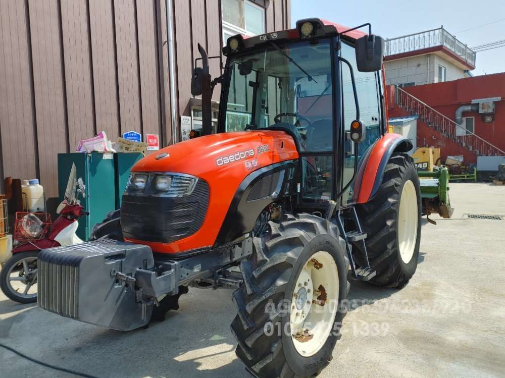 대동 트랙터 D852 (85마력)